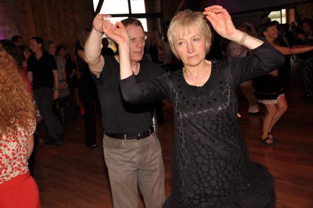 min 2010 03 28 station danse 079